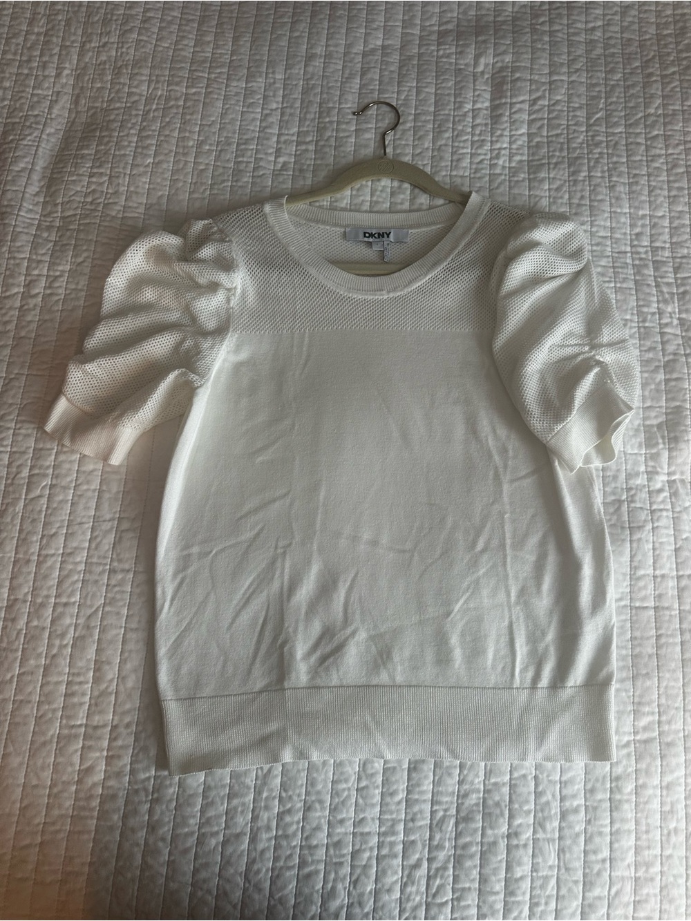 DKNY White Puff Sleeve Short-Sleeve Knit Top
